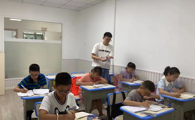 尖锋教育暑假班(2)