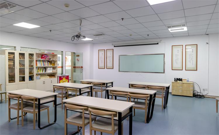 尖锋教育培训学校(40)